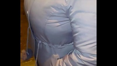 ACOSANDO A MADURA VENEZOLANA CULONA EN LAS CALLES DE LIMA CON HILO ROJO PARTE 2