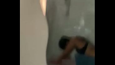 PRODUCTO VENEZOLANA QUE RICO LO LAMBE ESTA PERRA UFF YA NO TENGO QUE HACERME LA PAJA SOLO DECIRLE A ESTA ZORRA QUE VENGA CUANDO ESTE SOLO EN CASA